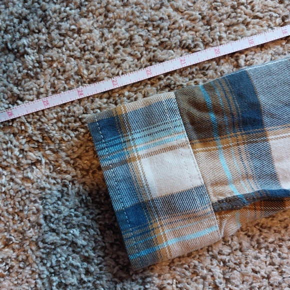 Vans flannel shirt - Picture 3 of 6